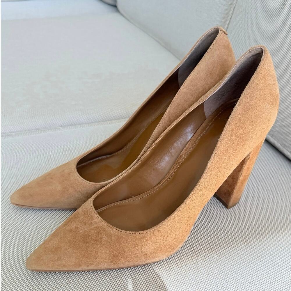 Marc Fisher Classic Tan Suede Block Heel Pumps Size 8.5 EUC